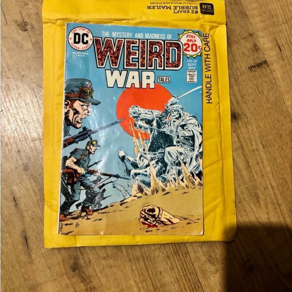 DC COMIC “Weird War” vintage 1974